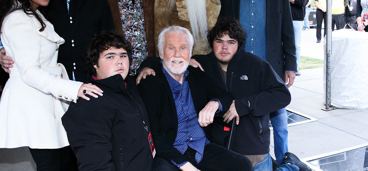 Kenny Rogers fathered twins in his 60s – died when they were just 15